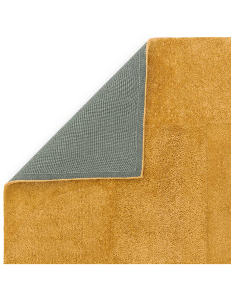 Tappeto Tova Ochre: eleganza tinta unita e comfort moderno, perfetto per chi ama i tappeti minimal dal design versatile e facil