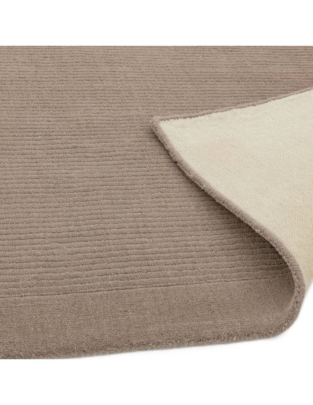 Tappeto York Taupe in lana naturale, minimal e tinta unita, perfetto per un ambiente elegante, confortevole e dal design raffin