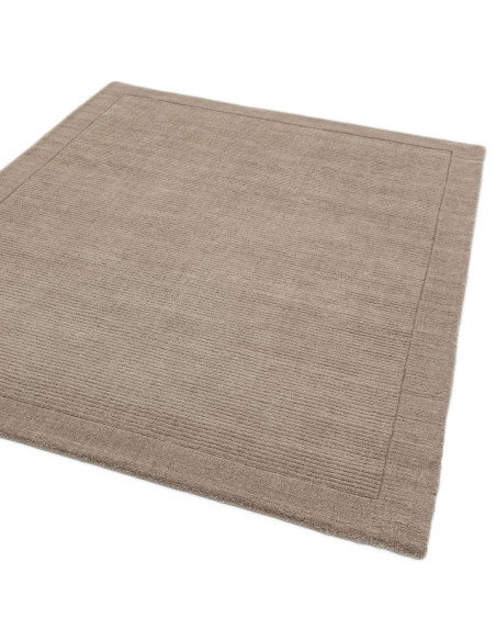 Tappeto York Taupe in lana naturale, minimal e tinta unita, perfetto per un ambiente elegante, confortevole e dal design raffin