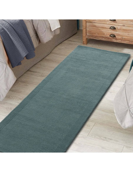 Tappeto York Teal in lana naturale: design minimal e tinta unita per un tocco elegante e moderno, perfetto in ogni ambiente del