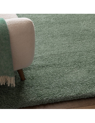 Tappeto shaggy verde salvia Atlas Sage, pelo lungo 5 cm, morbido e resistente, perfetto per un ambiente elegante e accogliente.