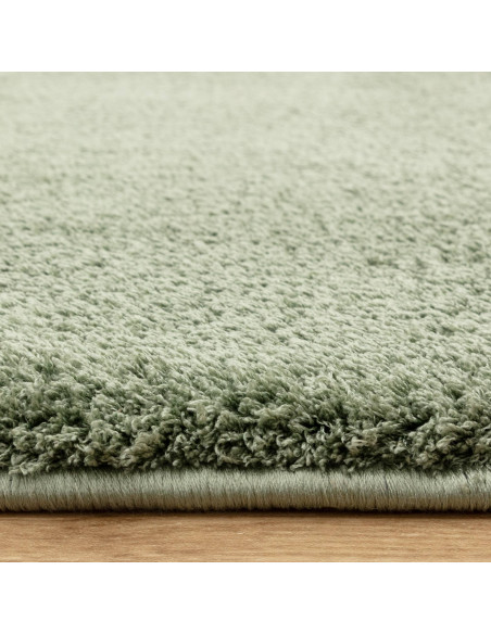 Tappeto shaggy Como Sage verde salvia, pelo lungo morbido e resistente, perfetto per un comfort elegante e facile da pulire in