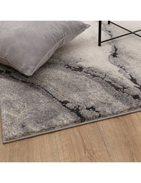 Tappeto Mirage Oasis Grey, design astratto e spessore 2.5 cm, perfetto tra i tappeti shaggy per comfort e stile contemporaneo.