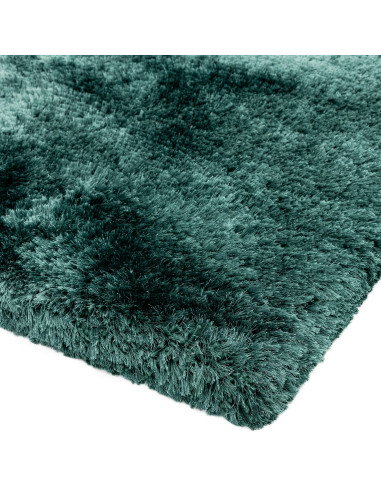 Experience luxurious softness and modern elegance with the Plush Petrol shaggy rug—durable, easy-care, and perfect for any styl