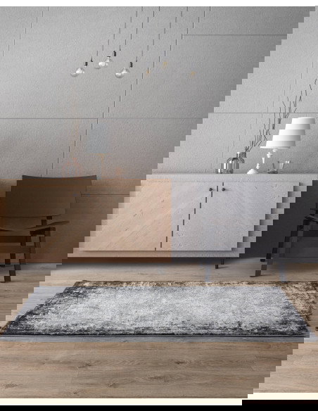 Kuza Border Grey: tappeto moderno elegante con effetto seta, design lucido e cornice sfumata per un ambiente raffinato e lumino