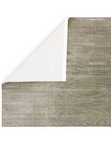 Tappeto Kuza Plain Stripe Khaki: design moderno e lucido, perfetto per ambienti eleganti. Tappeti effetto seta resistenti e fac
