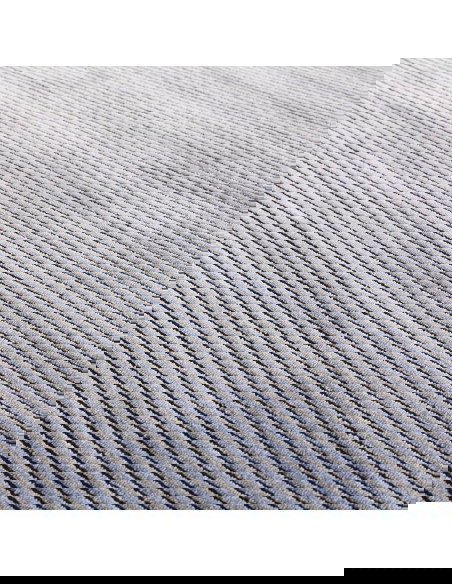 Tappeto Kuza Plain Stripe Navy: design moderno elegante con effetto seta e lucentezza naturale, perfetto per ambienti raffinati