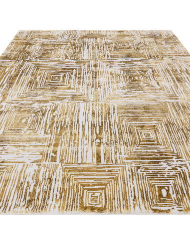 Discover the Kuza Portrait Gold, a modern luxury rug with a lustrous silk look and geometric stripes, perfect for stylish, dura