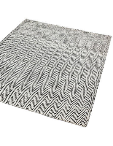 Tappeto Ives Black/White in juta e ciniglia, design geometrico elegante e naturale, perfetto per un soggiorno moderno e sosteni