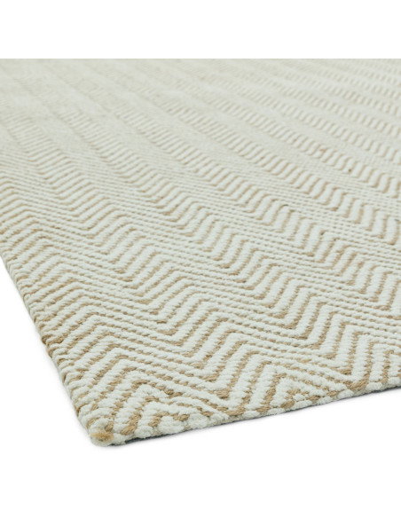 Tappeto Ives Natural in juta e ciniglia, design geometrico e naturale, perfetto per il soggiorno. Resistente, elegante e facile