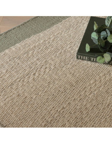 Tappeto Lima Sage in lana naturale, design artigianale e sostenibile, perfetto per un soggiorno elegante e confortevole con sti