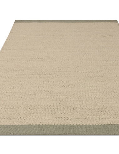 Tappeto Lima Sage in lana naturale, design artigianale e sostenibile, perfetto per un soggiorno elegante e confortevole con sti