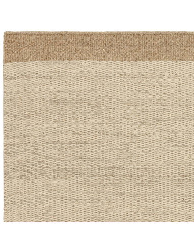 Tappeto Lima Sand in lana naturale, design tinta unita perfetto per un soggiorno elegante e accogliente. Qualità artigianale e