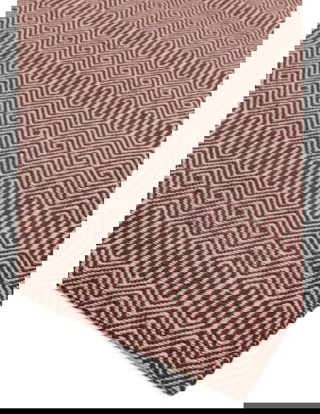 Tappeto Sloan Marsala in lana e cotone, design geometrico e fibre naturali, perfetto per un soggiorno elegante e accogliente.