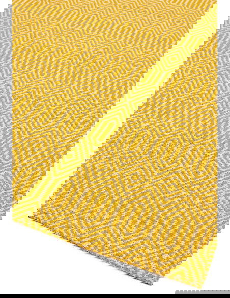 Tappeto Sloan Mustard in fibra naturale, design geometrico e colori caldi, ideale per un soggiorno moderno e raffinato. Facile