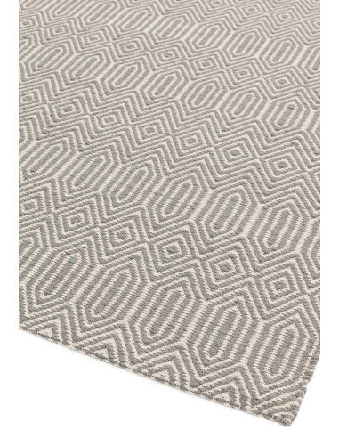 Elevate your space with the Sloan Silver natural fibre rug, featuring a subtle geometric design and durable wool-cotton blend f
