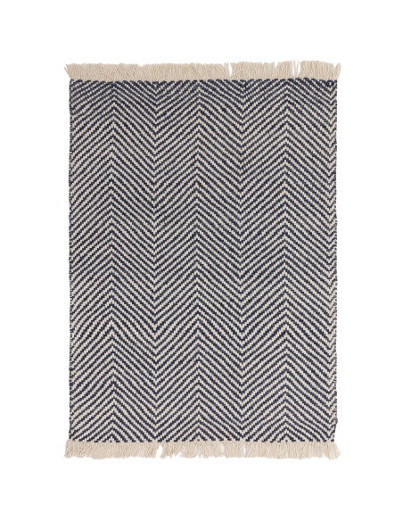 Elevate your space with the Vigo Navy natural fibre rug, featuring durable jute blend and a stylish geometric design for lastin