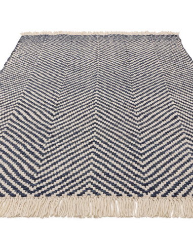 Elevate your space with the Vigo Navy natural fibre rug, featuring durable jute blend and a stylish geometric design for lastin