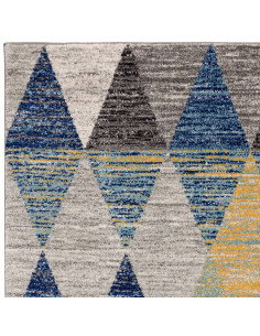 Tappeto Muse Harlequin Blue MU25: design geometrico moderno e colori raffinati, perfetto tra i tappeti moderni soggiorno per un 2