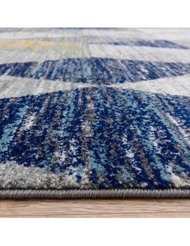 Tappeto Muse Harlequin Blue MU25: design geometrico moderno e colori raffinati, perfetto tra i tappeti moderni soggiorno per un