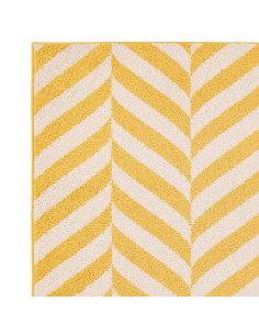 Tappeto Muse Yellow Chevron MU08: design geometrico e colori caldi per un soggiorno moderno e accogliente. Perfetto tra i tappe 2