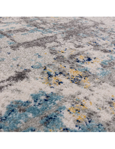 Elevate your space with the Nova Illusion NV40 modern area rug, featuring a durable, easy-to-clean abstract design perfect for