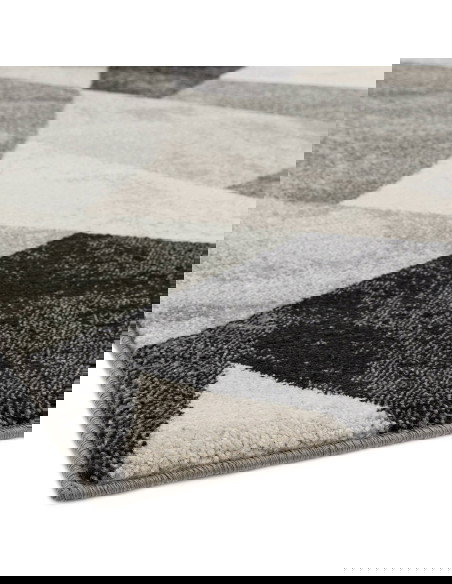 Tappeti moderni design: Nova NV02 Patio Grey unisce eleganza geometrica, resistenza e facilità di pulizia per un soggiorno cont