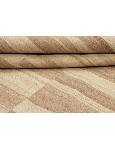 Kilim Kavir 196x303 Cm Kilim Kavir, Persia, Hand-carded Wool