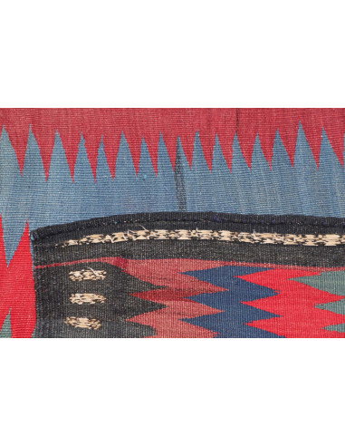 Rug Kilim Vintage Persia 113x107 Red Blue